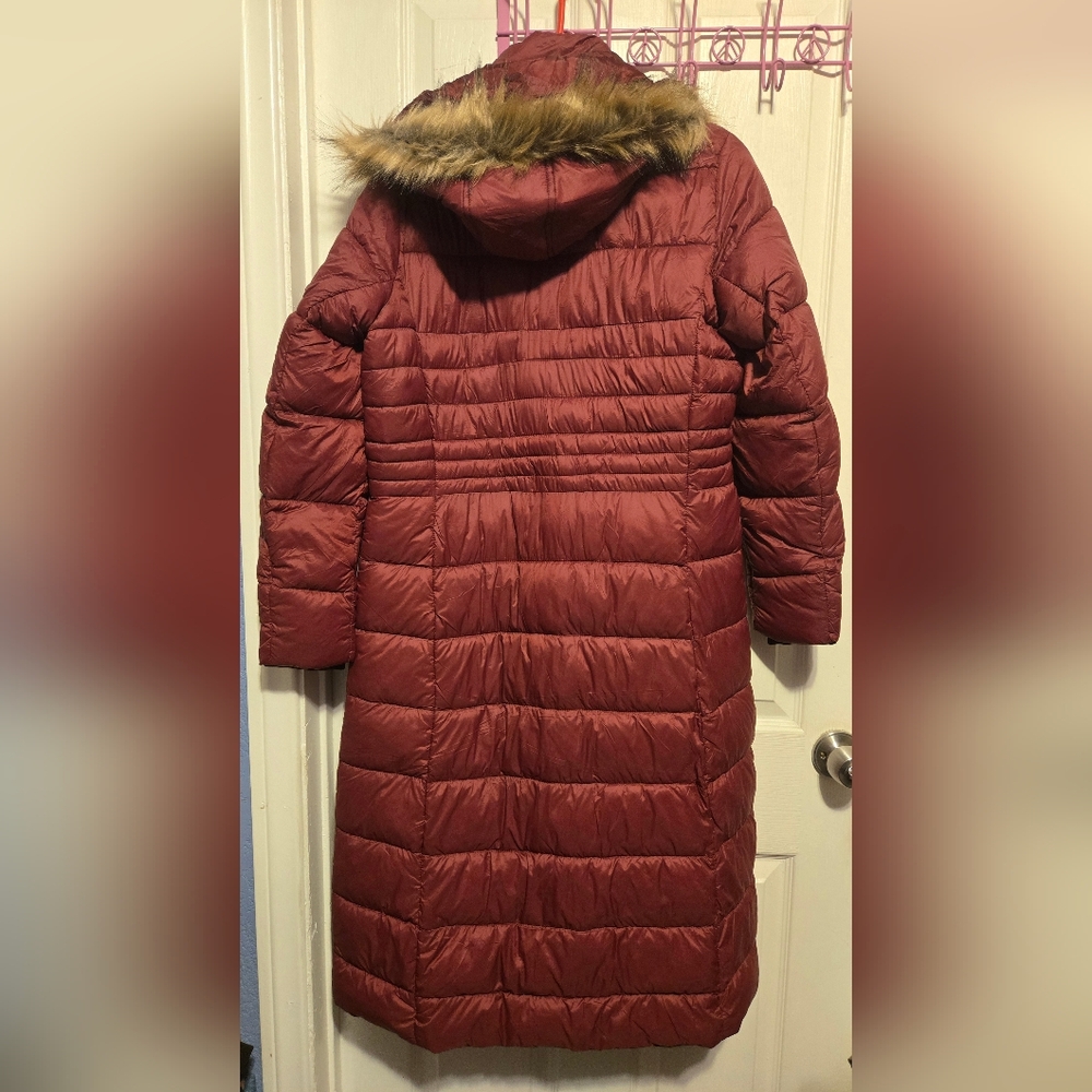 NWT Haute Edition Women's Long Padded Puffer Jacket with Faux Fur Lined Hood - Picture 4 of 16